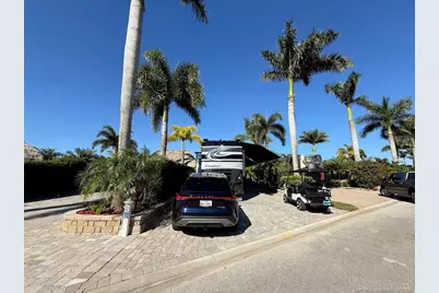 264 NW Hazard Way, Port Saint Lucie, FL 34986 - Photo 1