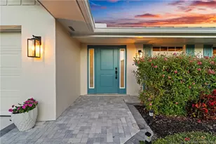 3881 SE Fairway W, Stuart, FL 34997 - Photo 11