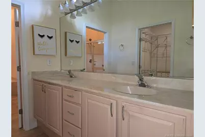 746 SW Saint Croix Cove, Port Saint Lucie, FL 34986 - Photo 9