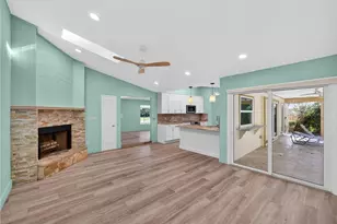 3055 SE Glasgow Dr, Stuart, FL 34997 - Photo 11