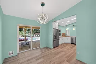 3055 SE Glasgow Dr, Stuart, FL 34997 - Photo 7