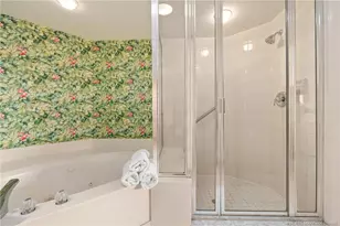 164 NE Edgewater Dr, Stuart, FL 34996 - Photo 15