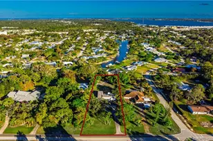 1103 NW Pine Lake Dr, Stuart, FL 34994 - Photo 3