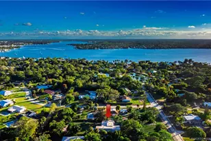 1103 NW Pine Lake Dr, Stuart, FL 34994 - Photo 7