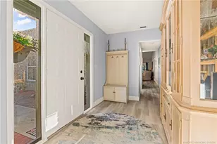 890 NE Sandalwood Pl, Jensen Beach, FL 34957 - Photo 35