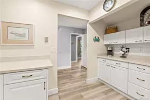 890 NE Sandalwood Pl, Jensen Beach, FL 34957 - Photo 11