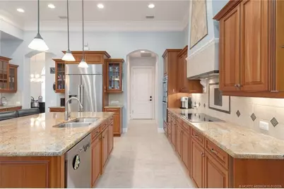 8104 SE Sand Crane Place, Hobe Sound, FL 33455 - Photo 13