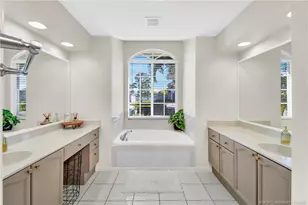 2449 SW Angus Ave, Port Saint Lucie, FL 34953 - Photo 21