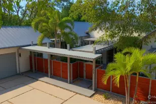 224 SE Wells Dr, Stuart, FL 34996 - Photo 3