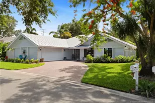 10380 SE Jupiter Narrows Dr, Hobe Sound, FL 33455 - Photo 1