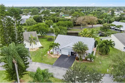 2508 SE Tropical East Circle, Port Saint Lucie, FL 34952 - Photo 23