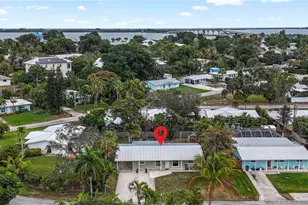 4186 NE Carrol Ct, Jensen Beach, FL 34957 - Photo 27