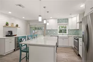 4186 NE Carrol Ct, Jensen Beach, FL 34957 - Photo 5