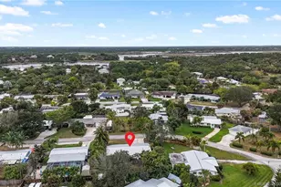 4186 NE Carrol Ct, Jensen Beach, FL 34957 - Photo 25