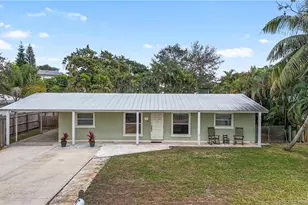 4186 NE Carrol Ct, Jensen Beach, FL 34957 - Photo 23