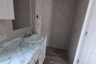 2423 NE Palm Ave, Jensen Beach, FL 34957 - Photo 5