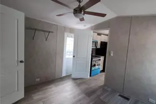 2423 NE Palm Ave, Jensen Beach, FL 34957 - Photo 27