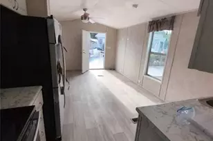 2423 NE Palm Ave, Jensen Beach, FL 34957 - Photo 15