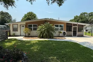 1005 NW 5th St, Okeechobee, FL 34972 - Photo 3