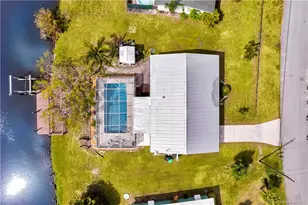 649 SE Calmoso Dr, Port Saint Lucie, FL 34983 - Photo 27