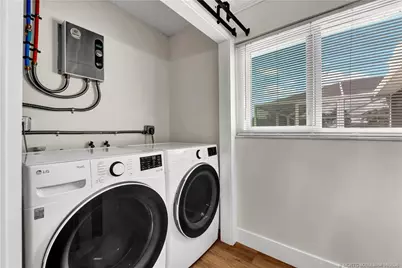 649 SE Calmoso Drive, Port Saint Lucie, FL 34983 - Photo 13