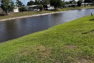 8204 E Bitterbush Ln, Port Saint Lucie, FL 34952 - Photo 5