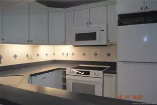 2600 SE Ocean Blvd, Stuart, FL 34996 - Photo 7