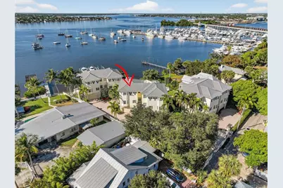 334 SW Atlanta Avenue SW, Stuart, FL 34994 - Photo 1