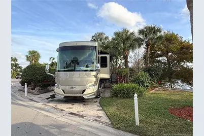 421 NW Chipshot Lane, Port Saint Lucie, FL 34986 - Photo 3