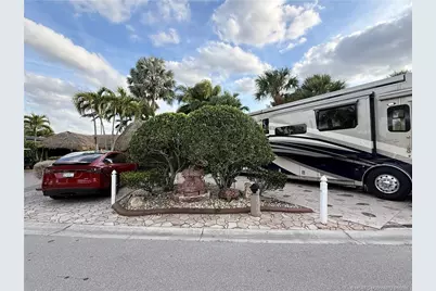 421 NW Chipshot Lane, Port Saint Lucie, FL 34986 - Photo 1