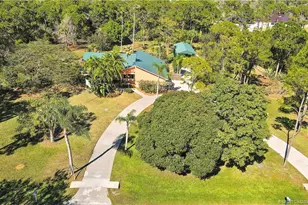 10941 SW Hawk View Cir, Stuart, FL 34997 - Photo 51