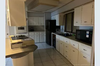 2555 Pga Boulevard #371, Palm Beach Gardens, FL 33410 - Photo 1