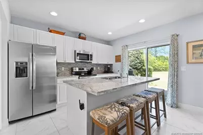 2810 NW Treviso Circle, Port Saint Lucie, FL 34986 - Photo 9