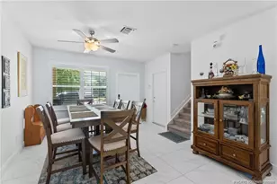 2810 NW Treviso Cir, Port Saint Lucie, FL 34986 - Photo 5