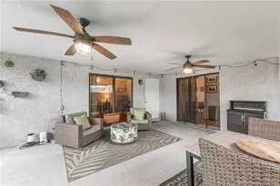 3204 SE Guenevere Ln, Port Saint Lucie, FL 34952 - Photo 7