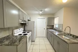 308 S 14th St, Fort Pierce, FL 34950 - Photo 3