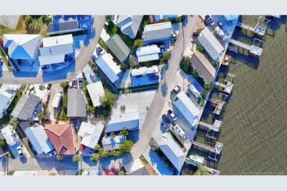 462 Nettles Boulevard, Jensen Beach, FL 34957 - Photo 25