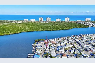 462 Nettles Boulevard, Jensen Beach, FL 34957 - Photo 11