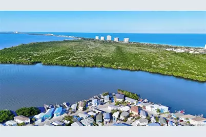 462 Nettles Boulevard, Jensen Beach, FL 34957 - Photo 15