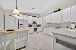 871 SE Westminster Pl, Stuart, FL 34997 - Photo 15