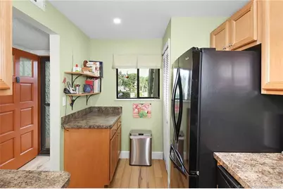 5403 SE Miles Grant Road #H111, Stuart, FL 34997 - Photo 17