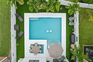 260 SE Via Visconti, Port Saint Lucie, FL 34952 - Photo 5