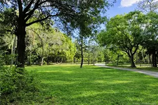 11165 SW Meadowlark Cir, Stuart, FL 34997 - Photo 1