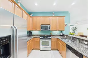 5315 NW Dominica St, Vero Beach, FL 32967 - Photo 9