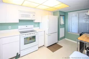 4490 NE Sandpebble Trce, Stuart, FL 34996 - Photo 11