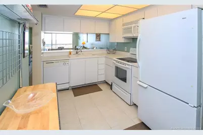 4490 NE Sandpebble Trace #105, Stuart, FL 34996 - Photo 13