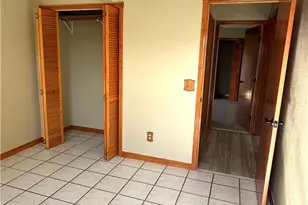 608 SE Dean Terrace, Port Saint Lucie, FL 34984 - Photo 9