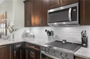 1911 SW Jamesport Dr, Port Saint Lucie, FL 34953 - Photo 9