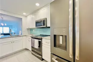 9400 S Ocean Dr, Jensen Beach, FL 34957 - Photo 11