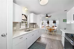 471 Ann Marie Cir, Port Saint Lucie, FL 34952 - Photo 21